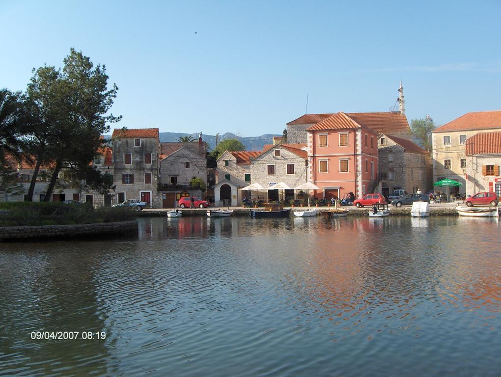 Guest House Lucijo Vrboska Exterior foto